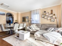 Eladó ikerház, Nagytarcsán 126 M Ft, 4 szobás