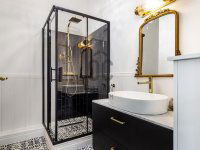 Eladó téglalakás, VI. kerületben 185 M Ft, 4 szobás