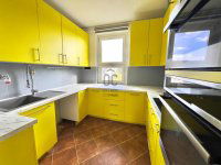 Eladó panellakás, XIII. kerületben 103.9 M Ft, 4 szobás