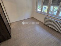 Eladó panellakás, Kecskeméten 52.9 M Ft, 2 szobás