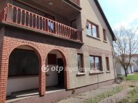 Eladó családi ház, Jászberényben 85 M Ft, 3+2 szobás