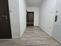 Eladó panellakás, Pécsett 46.999 M Ft, 2 szobás