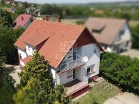 Eladó családi ház, Pákozdon 140 M Ft, 6+1 szobás