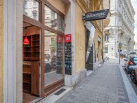 Eladó üzlethelyiség, V. kerületben 58 M Ft