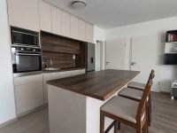 Eladó téglalakás, Tatabányán 66.8 M Ft, 3 szobás