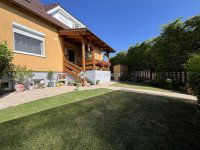 Eladó családi ház, Balatonfűzfőn 119.9 M Ft, 4 szobás