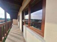 Eladó családi ház, Gödöllőn 169 M Ft, 11 szobás