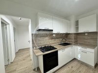 Eladó panellakás, Pécsett, Enyezd úton 48.5 M Ft, 2 szobás