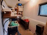 Eladó családi ház, Mendén 65.9 M Ft, 2 szobás