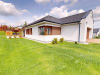 Eladó családi ház