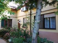 Eladó családi ház, Kecskeméten 149 M Ft, 7 szobás