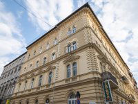 Eladó téglalakás, VIII. kerületben, Kiss József utcában