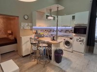 Eladó téglalakás, VII. kerületben 53.5 M Ft, 1+1 szobás