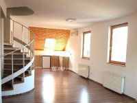 Eladó családi ház, XIV. kerületben 229 M Ft, 9+3 szobás