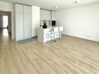 Eladó téglalakás, XIII. kerületben 187 M Ft, 4 szobás