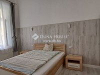 Eladó téglalakás, VI. kerületben 149 M Ft, 3 szobás