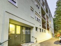 Eladó téglalakás, Miskolcon 30 M Ft, 2 szobás