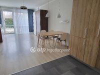 Eladó téglalakás, Mosonmagyaróváron 69.9 M Ft, 3 szobás