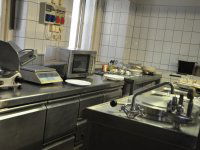 Eladó üzlethelyiség