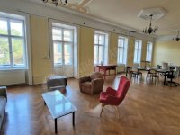 Kiadó téglalakás, albérlet, V. kerületben, Múzeum körúton