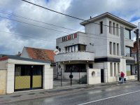 Eladó üzlethelyiség