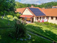 Eladó téglalakás, Pécsett, Tettye utcában 140 M Ft, 4 szobás