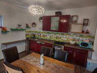 Eladó családi ház, Hévízen 94.9 M Ft, 7 szobás