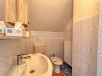 Eladó családi ház, Domonyban 117 M Ft, 4 szobás