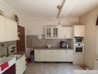 Eladó téglalakás, Esztergomban 61 M Ft, 2 szobás