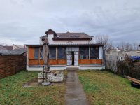 Eladó családi ház