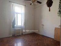 Eladó téglalakás, VI. kerületben 56.9 M Ft, 1 szobás