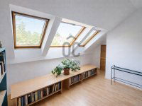 Eladó családi ház, Székesfehérvárott 109.9 M Ft, 5 szobás