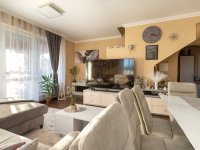 Eladó ikerház, Nagytarcsán 126 M Ft, 4 szobás