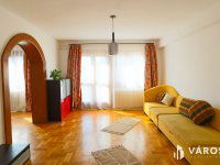 Eladó téglalakás, Debrecenben 149.9 M Ft, 5 szobás