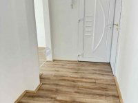 Eladó panellakás, Pécsett 51.9 M Ft, 3 szobás