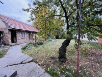 Eladó családi ház, Szentlőrincen 52 M Ft, 7 szobás