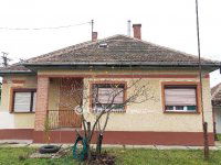Eladó családi ház, Kisújszálláson 19.5 M Ft, 3 szobás