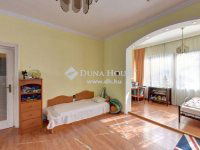 Eladó családi ház, II. kerületben 590 M Ft, 6+2 szobás