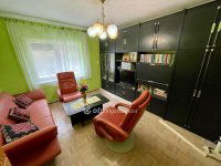 Eladó családi ház, Adásztevelen 28.9 M Ft, 2 szobás