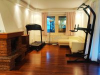 Kiadó családi ház, albérlet, Nagykovácsiban 579 E Ft / hó