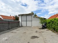 Kiadó ipari ingatlan, Veszprémben 200 E Ft / hó