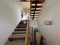 Eladó családi ház, Pécsett 62.5 M Ft, 8 szobás