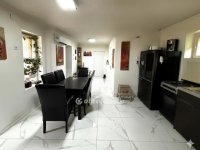 Eladó családi ház, Budakalászon 87.9 M Ft, 4 szobás