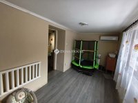 Eladó családi ház, Orosházán 14.6 M Ft, 2+1 szobás