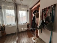 Eladó családi ház, Délegyházán 179 M Ft, 5 szobás
