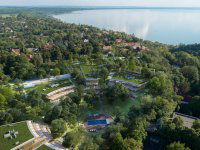 Eladó téglalakás, Balatonakarattyán 299.8 M Ft, 4 szobás