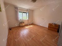 Eladó családi ház, Nyáregyházán 60 M Ft, 3 szobás