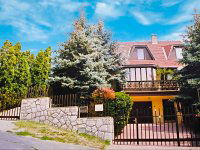 Eladó családi ház, Esztergomban 149.9 M Ft, 7 szobás