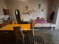 Eladó családi ház, Szellőn 23.7 M Ft, 3 szobás