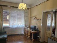 Eladó családi ház, Komlón 35 M Ft, 4 szobás